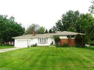 8154 Ridgedale Rd, North Royalton, OH 44133