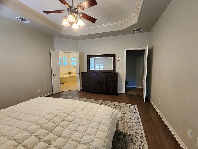 25815 Mount Carillon — Photo 19