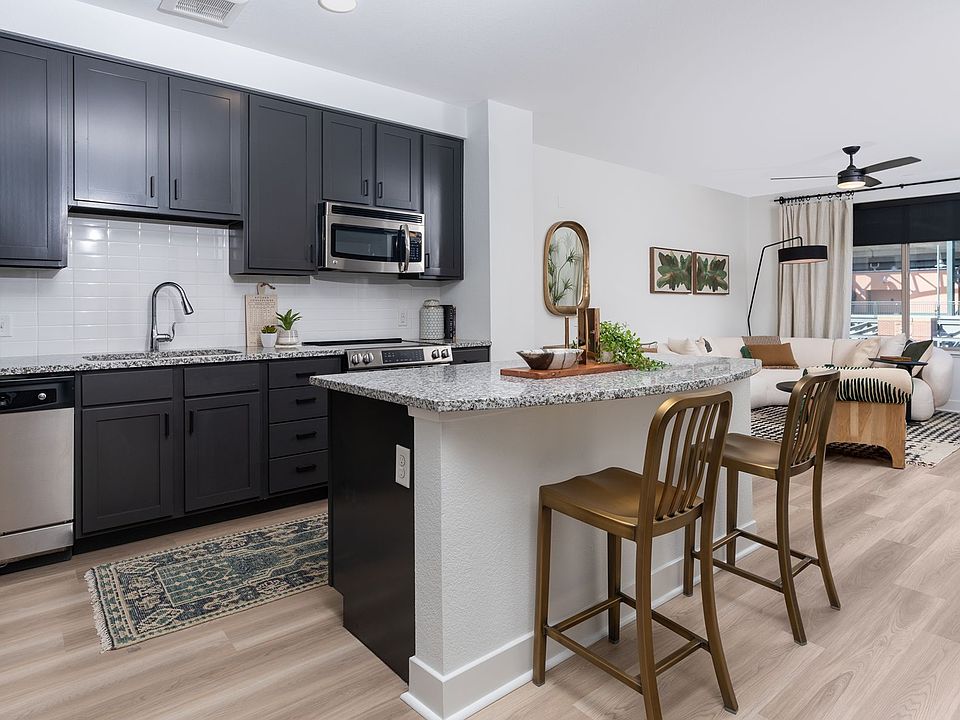 Kitchen island and breakfast bars available in select floor plans