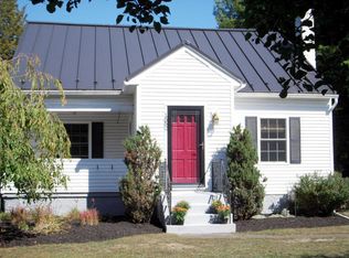 1552 N 5th St, Stroudsburg, PA 18360