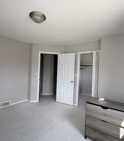 135 Pawlychenko Ln — Photo 4
