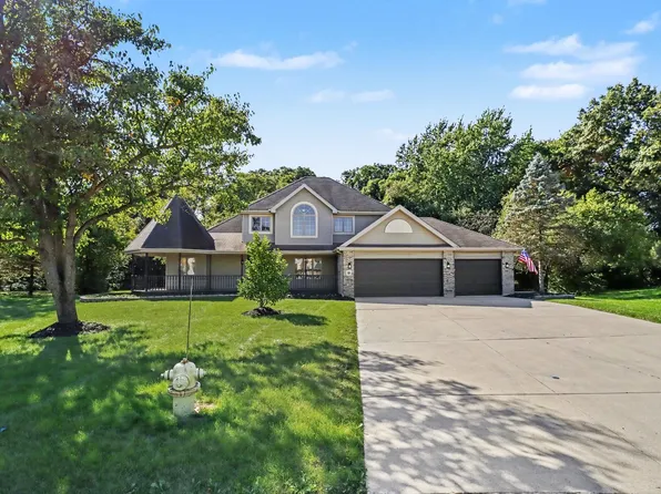 10 Wingate Cir, Crete, IL 60417