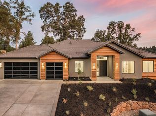 12495 Nicklaus Ct, Auburn, CA 95602