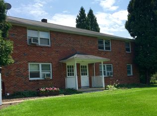 301 Mt Hermon Rd, Hope, NJ 07844