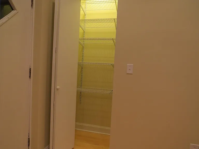 2504 N Richmond St #1 — Photo 15