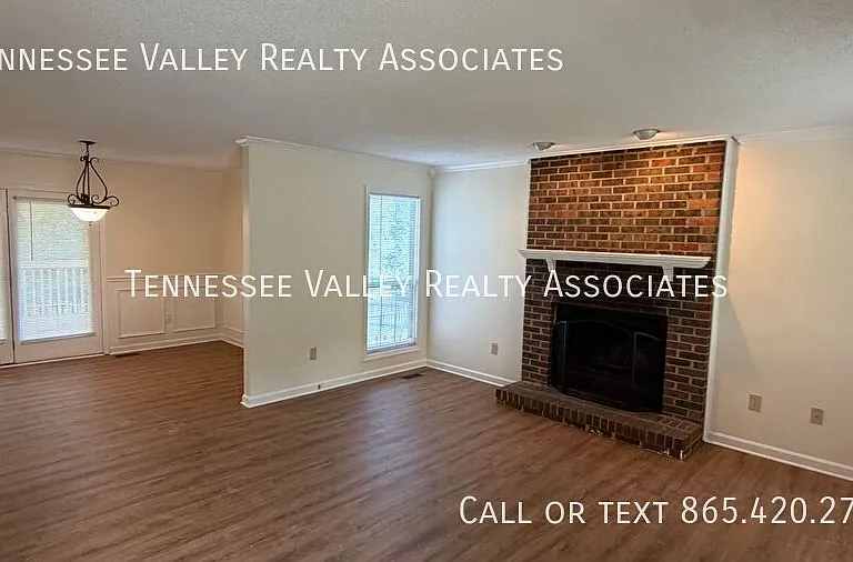 1277 Halifax Rd — Photo 4