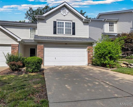476 Flowering Magnolia Dr, O'Fallon, MO 63366