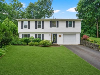 157 Meadow Rd, Longmeadow, MA, 01106