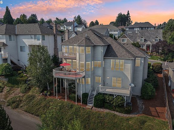 2nd image of 11904 SW Viewcrest Ct
