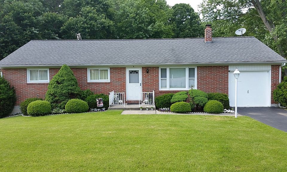 1st image of 6 Northview Pl