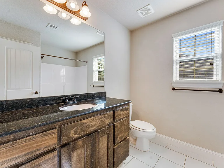 4204 SW Limestone Ave — Photo 11