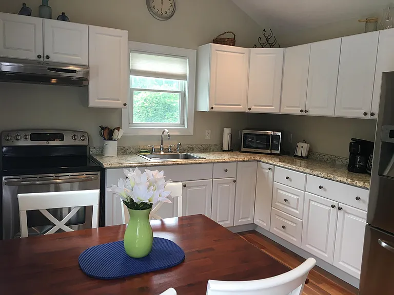 407 Succotash Rd — Photo 7