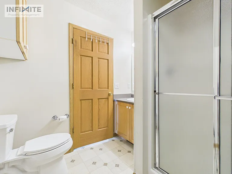 335 Michael Grove Ave #A — Photo 5