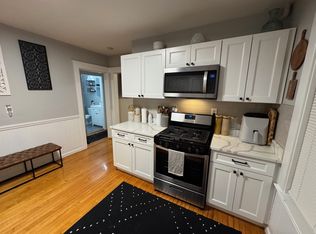 42 Raddin Grove Ave FLOOR 2, Lynn, MA 01905