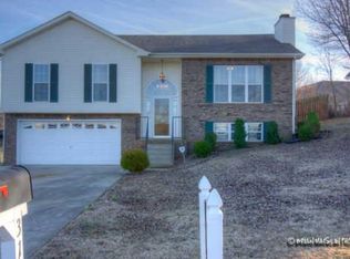 3114 Arrow Ln, Clarksville, TN 37043