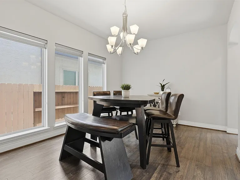 11218 Oudney Ct — Photo 7