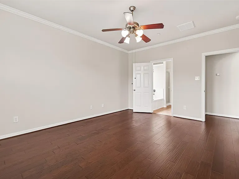 24526 Avellino Ct — Photo 26