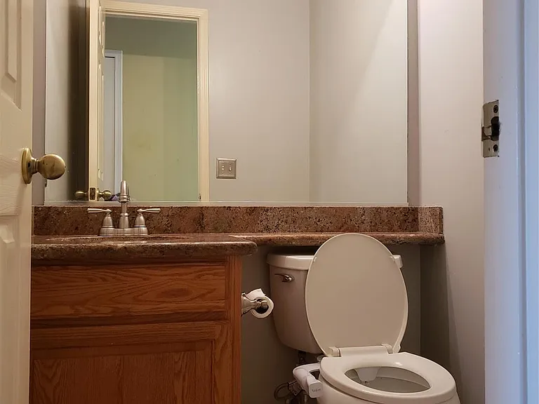 8714 Warrenford Dr — Photo 25