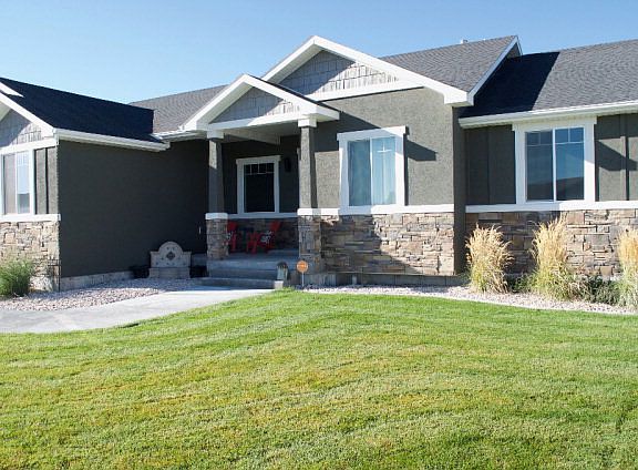 2nd image of 2601 Sagebrush St