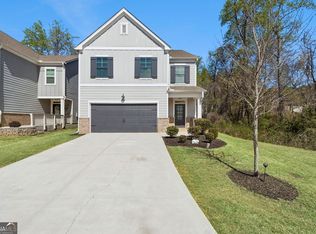 5690 Cricket Melody Ln, Flowery Branch, GA 30542
