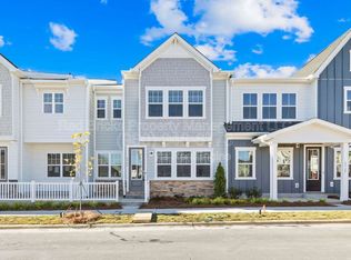 8924 Connover Hall Ave, Charlotte, NC 28215