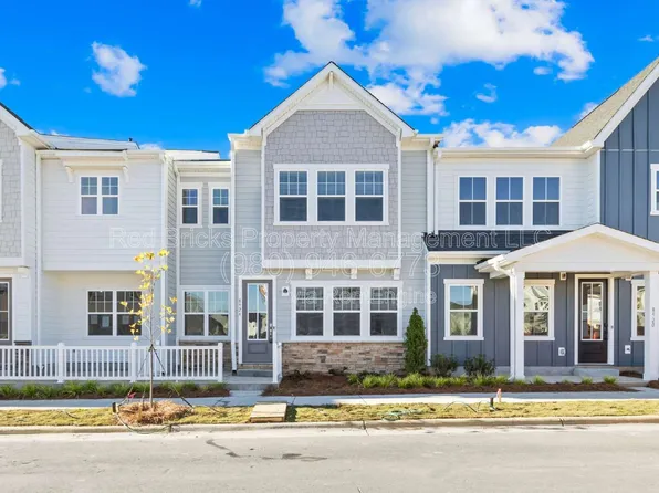 8924 Connover Hall Ave, Charlotte, NC 28215
