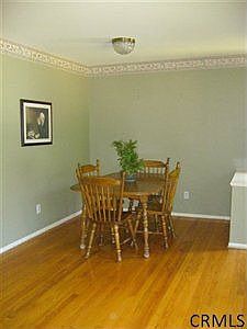 4th image of 17 Rosemary Dr