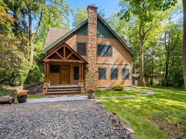 300 Emerson Ln, Berkeley Heights Twp., NJ 07922