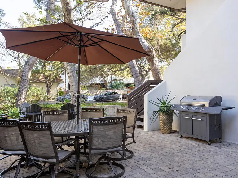 609 W Junipero St #9 — Photo 10