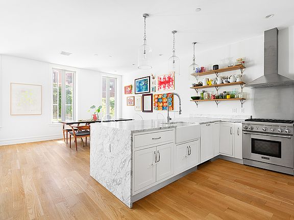3rd image of 77 Douglass St APT 1
