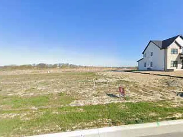 9844 Switch Grass Ln, Saint John, IN 46373