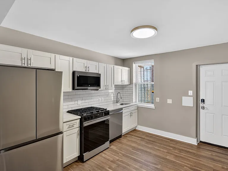 1110 Carroll St #WASHINGTON- VILLAGE — Photo 6
