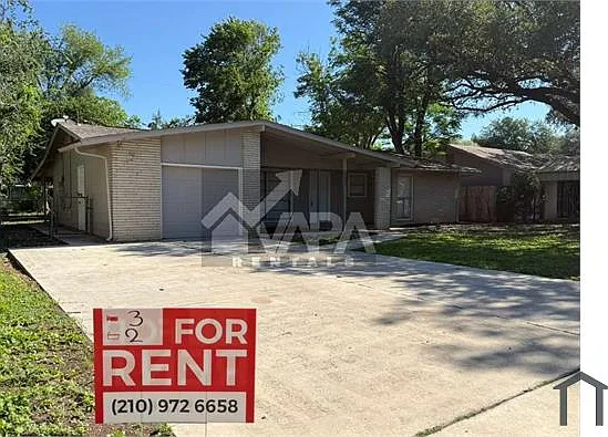 3 bed, 1532 sqft, $2,100 — Photo 4