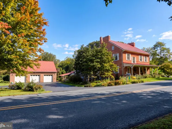 22 Junction Rd, Dillsburg, PA 17019