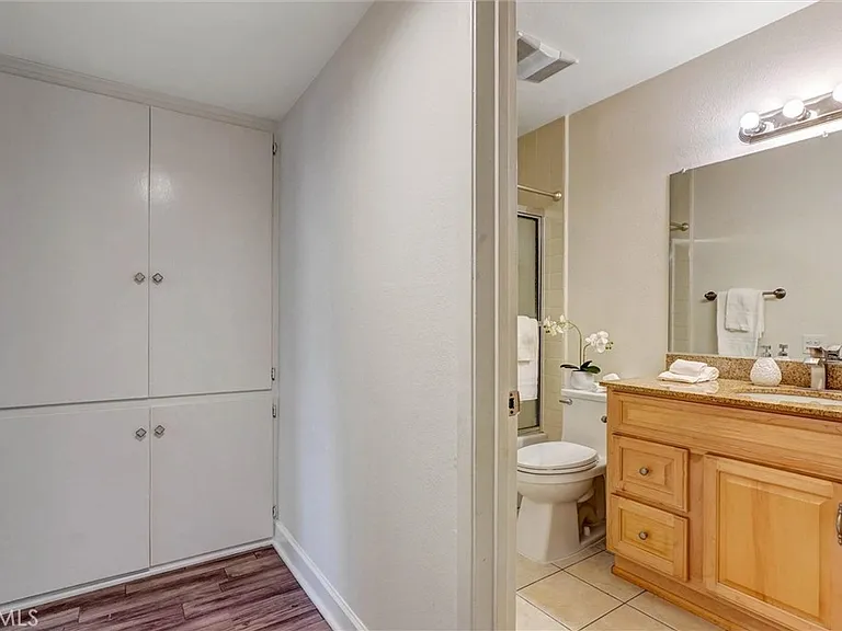 4637 Willis Ave #110 — Photo 25