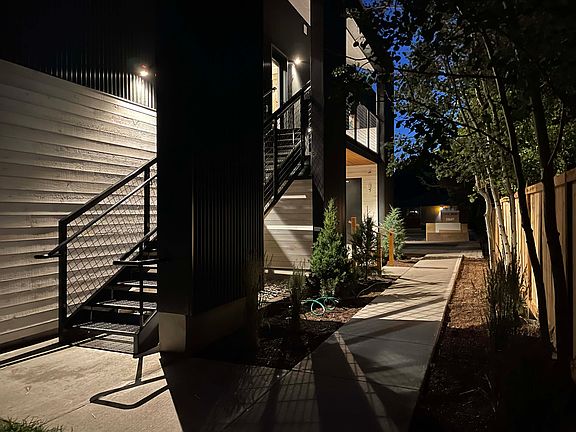 2nd image of 265 Crabtree Ln #3