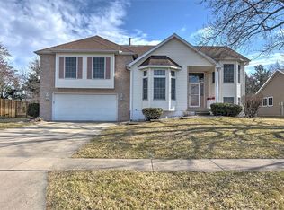 794 Christopher Dr, Forsyth, IL 62535