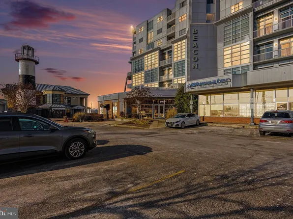 2772 Lighthouse Point E #201, Baltimore, MD 21224