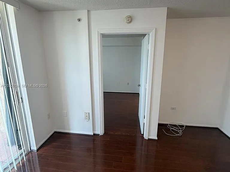 102 SW 6th Ave #305 — Photo 12