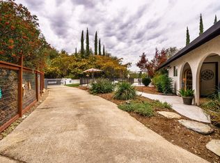 20100 Shawnee Dr, Sonora, CA 95370