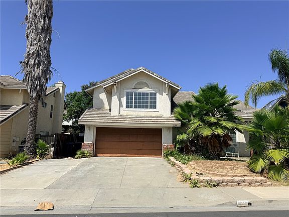 4th image of 321 Avenue 12