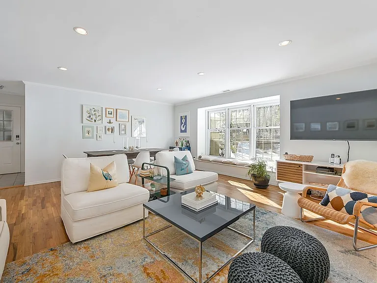 6 Cozy Ln — Photo 4