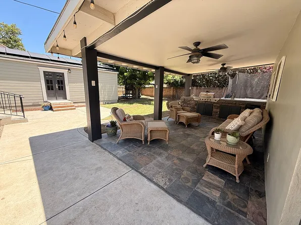 517 B St, Lemoore, CA 93245