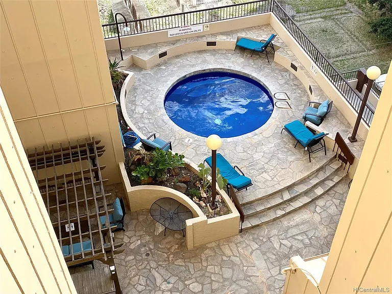 320 Liliuokalani Ave #1403 — Photo 23