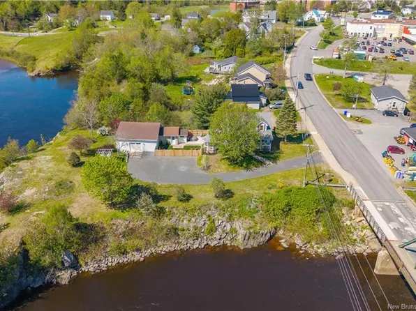 152 Brunswick St, Saint George, NB E5C 3A5