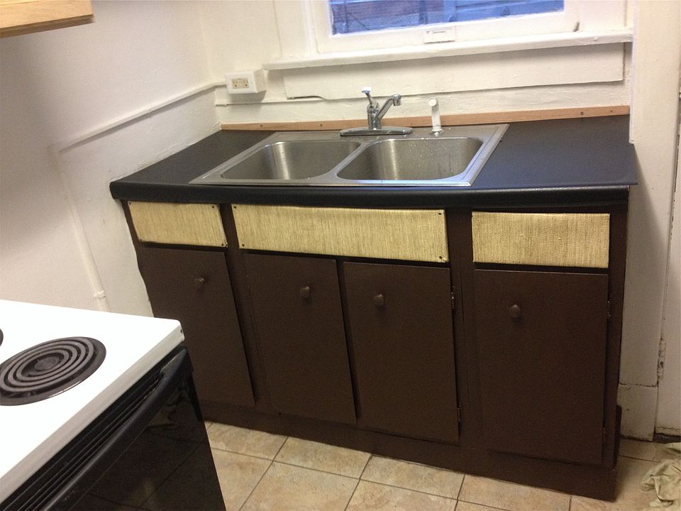 2nd image of 3 Edgar Ave