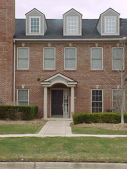 1st image of 5574 Hampshire Ln