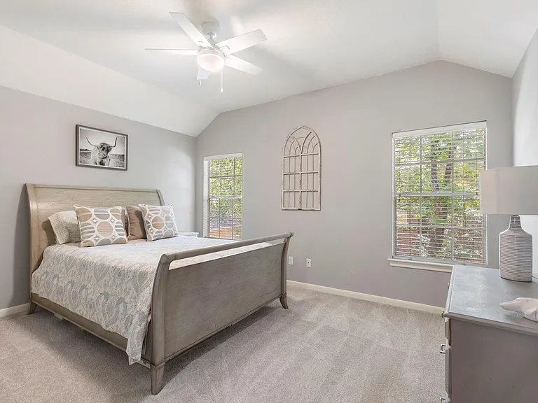 10 Scenic Mill Pl — Photo 32