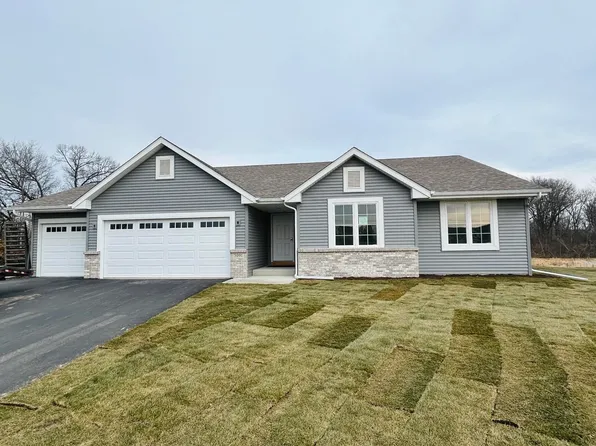 5091 Keri Dr, Loves Park, IL 61111