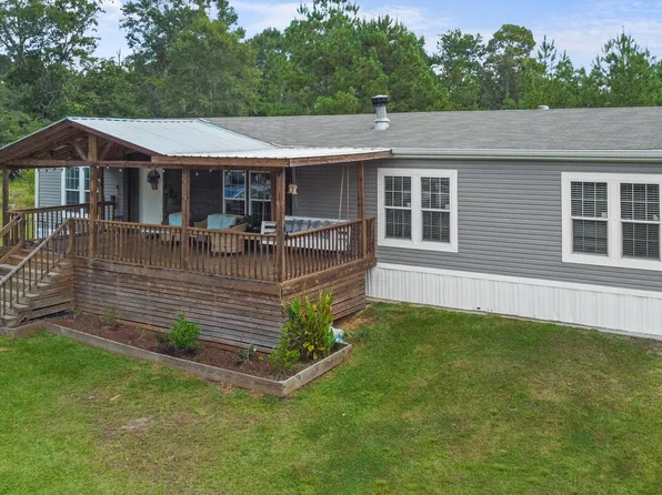 66 Lilliemae Ln, Poplarville, MS 39470
